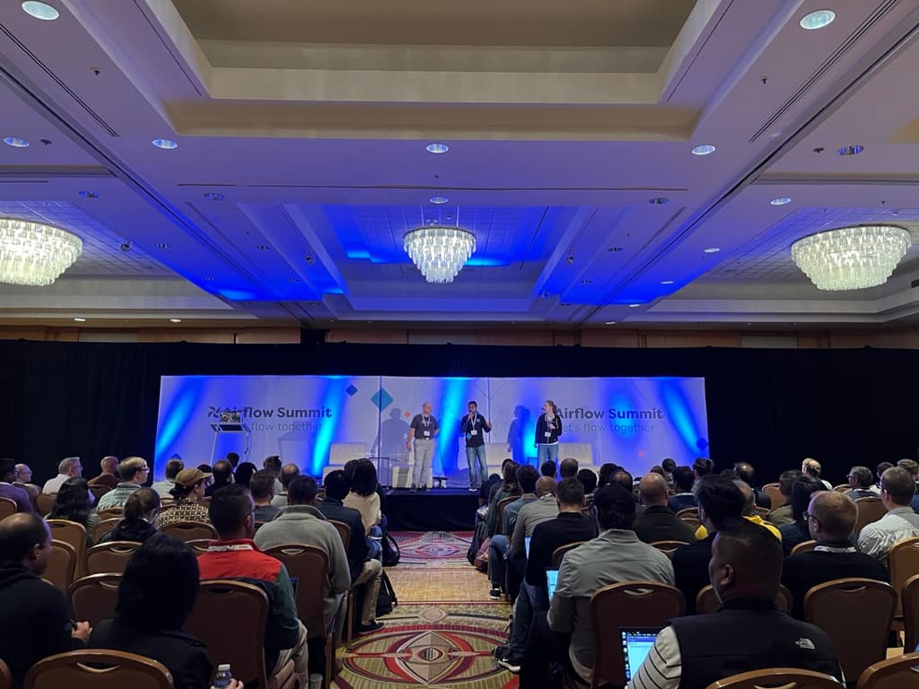 Airflow summit main stage
